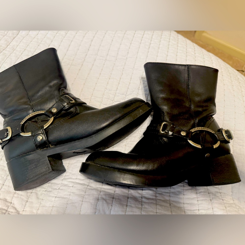 Harley Davidson zip up black boots size 9